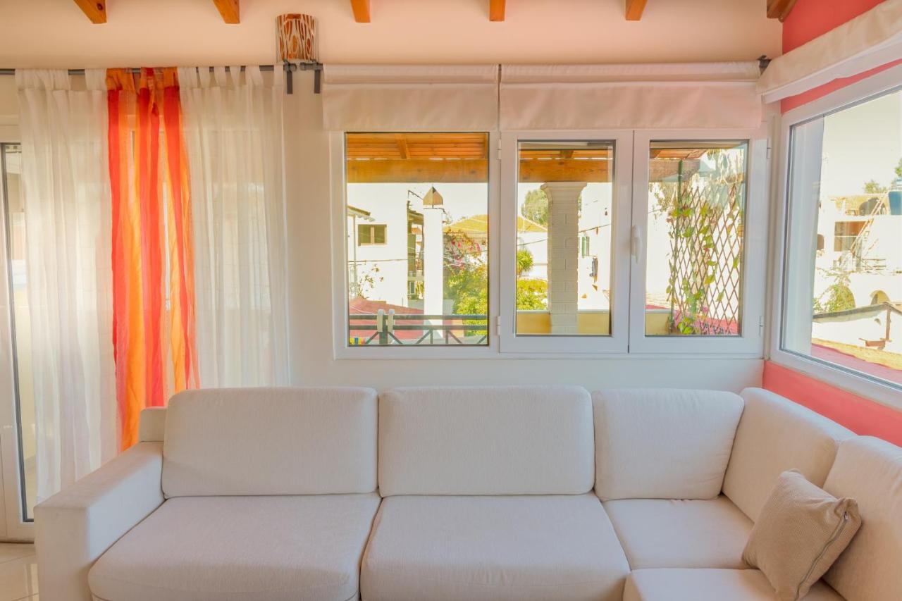 Elisavet Apts Kávos Esterno foto