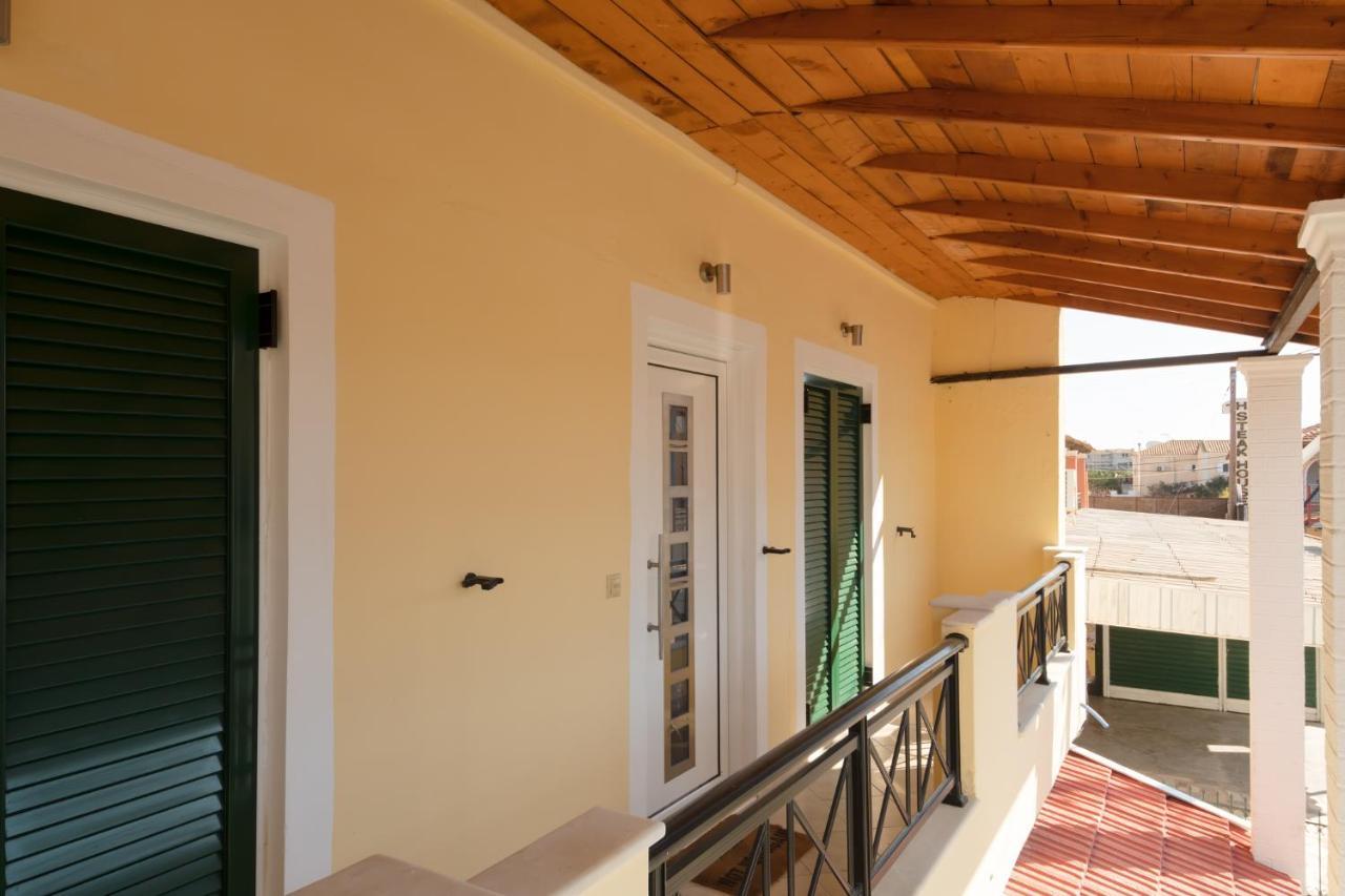 Elisavet Apts Kávos Esterno foto