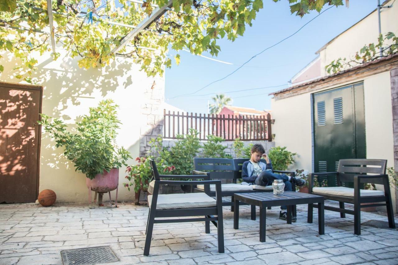 Elisavet Apts Kávos Esterno foto