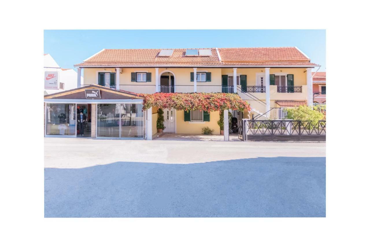 Elisavet Apts Kávos Esterno foto