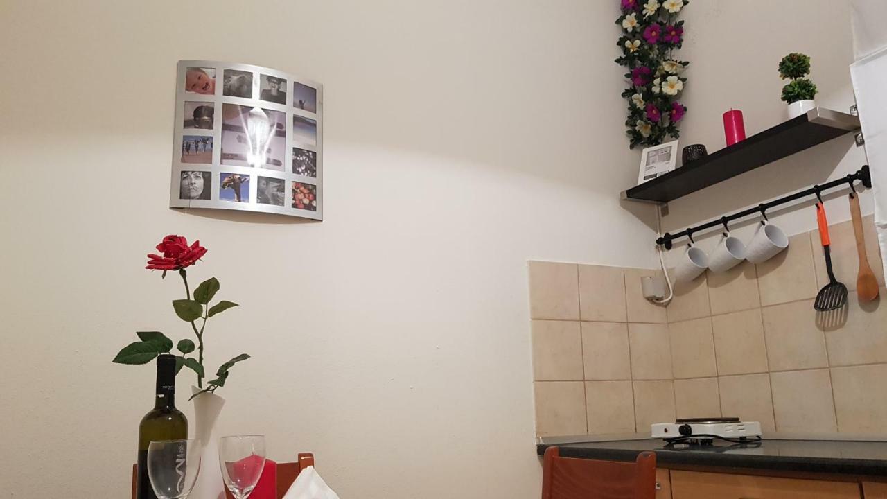 Elisavet Apts Kávos Esterno foto