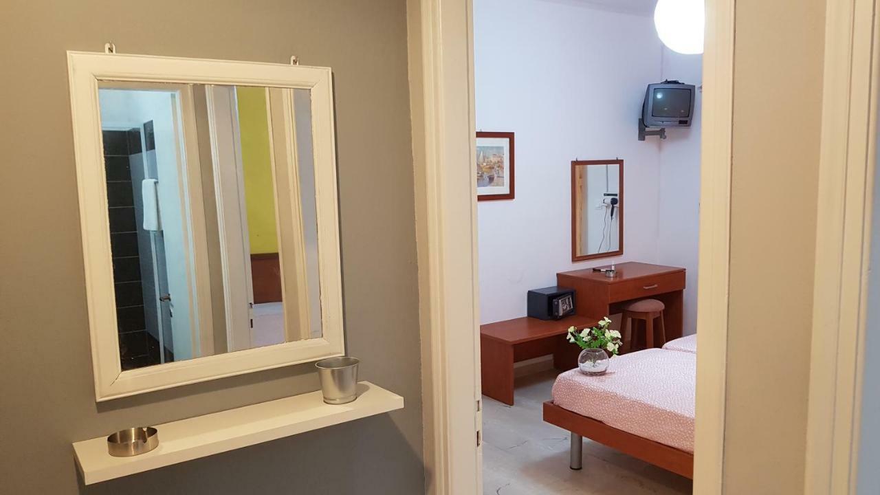 Elisavet Apts Kávos Esterno foto