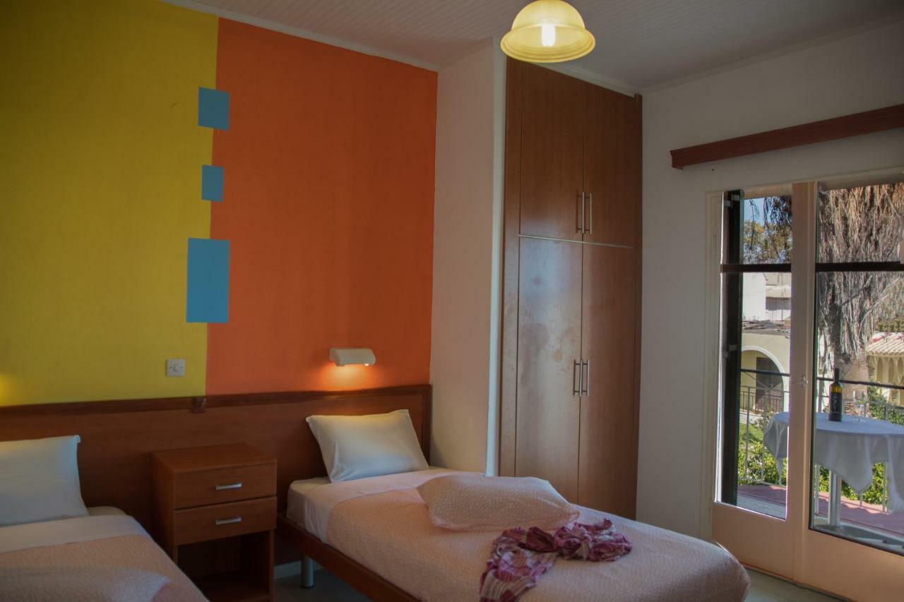 Elisavet Apts Kávos Esterno foto