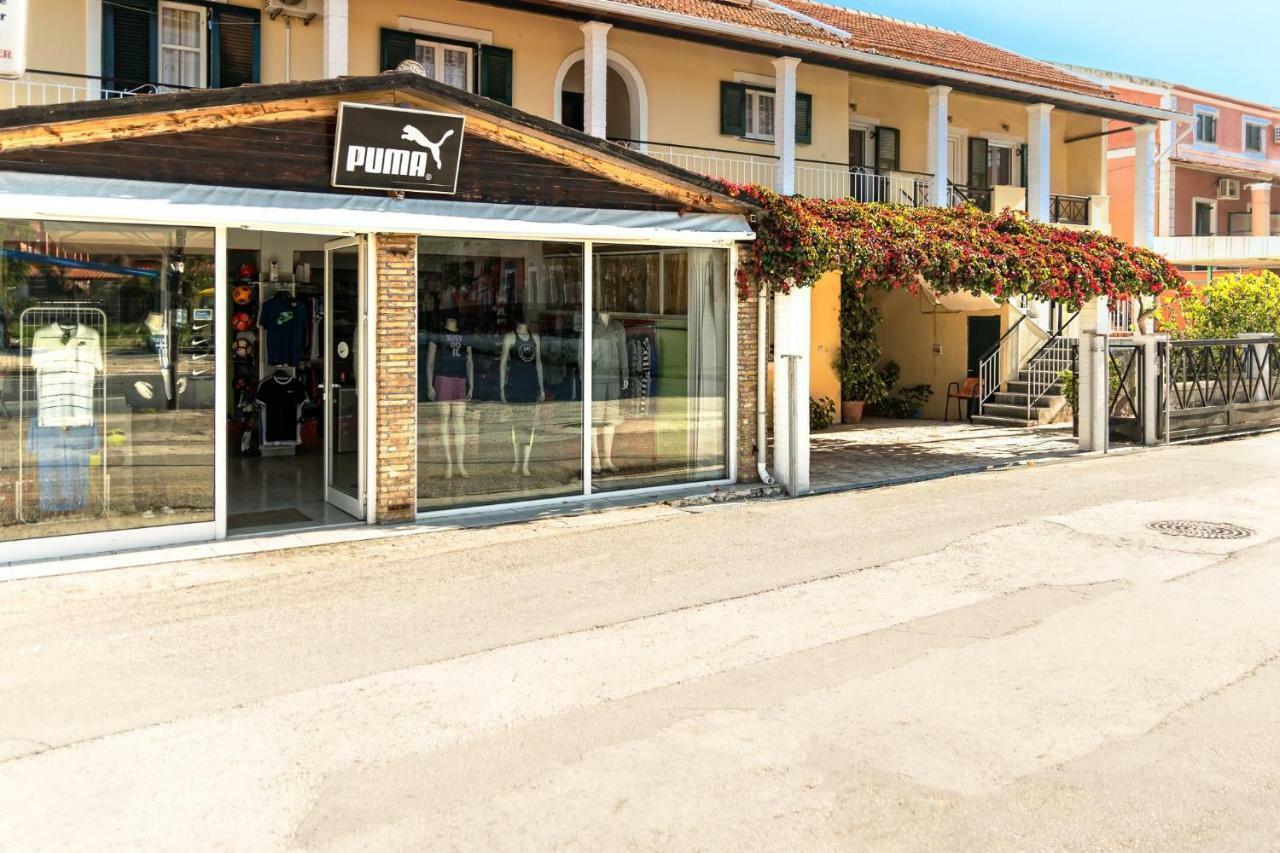 Elisavet Apts Kávos Esterno foto